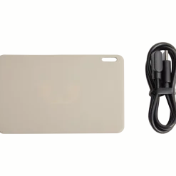 Fresh ’n Rebel smart finder card