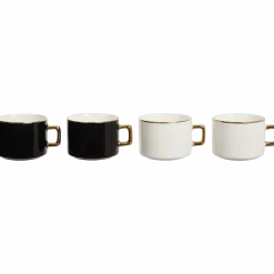 Koffiebekers in rek