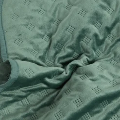 Studio Home velvet bedsprei